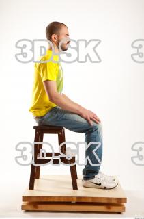 Sitting reference of Hubert 0005